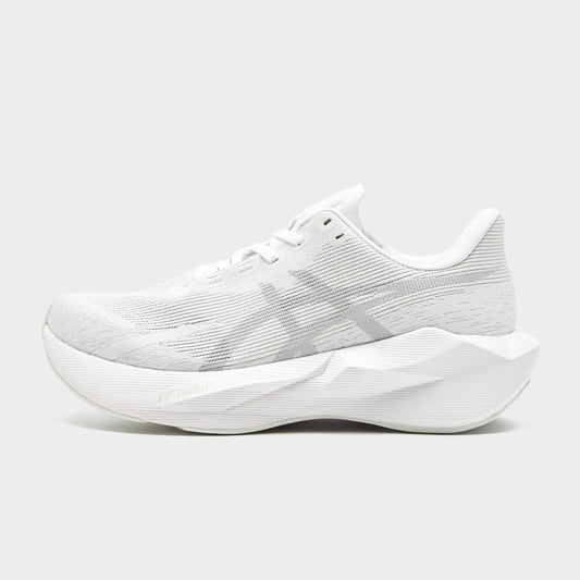 Novablast 6 Women’s Image 1 - LUZACTIVE - AUSTRALIA