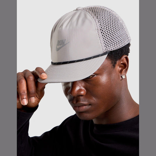 Pro Dri-FIT Swoosh Run Cap Image 1 - LUZACTIVE - AUSTRALIA