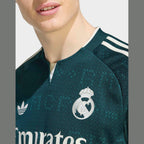 Real Madrid 2026/27 Away Shirt Image 4 - LUZACTIVE - AUSTRALIA