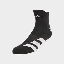 Run Mid Crew Socks Image 1 - LUZACTIVE - AUSTRALIA