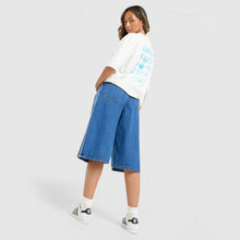 Shell Graphic T-Shirt Image 1 - LUZACTIVE - AUSTRALIA