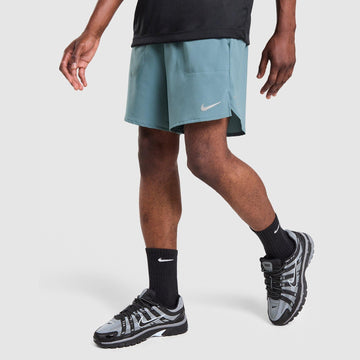 Stride Shorts Image 2 - LUZACTIVE - AUSTRALIA