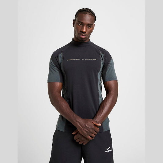 Tech Baselayer T-Shirt Image 1 - LUZACTIVE - AUSTRALIA