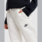 Tech Fleece Joggers Image 4 - LUZACTIVE - AUSTRALIA