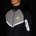 Tech Fleece Reflective Full-Zip Hoodie Image 4 - LUZACTIVE - AUSTRALIA