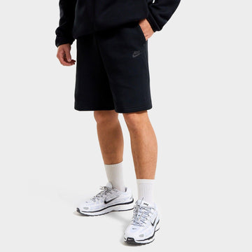 Tech Fleece Shorts Image 2 - LUZACTIVE - AUSTRALIA