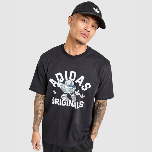 Trefoil Cap T-Shirt Image 1 - LUZACTIVE - AUSTRALIA