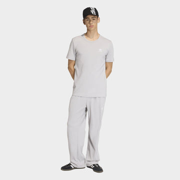 Trefoil Essentials Waffle T-Shirt Image 2 - LUZACTIVE - AUSTRALIA