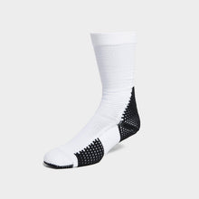 Unicorn Dri-FIT ADV Cushioned Crew Socks (1 Pack) Image 1 - LUZACTIVE - AUSTRALIA