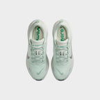 Vomero Plus Women's Image 4 - LUZACTIVE - AUSTRALIA